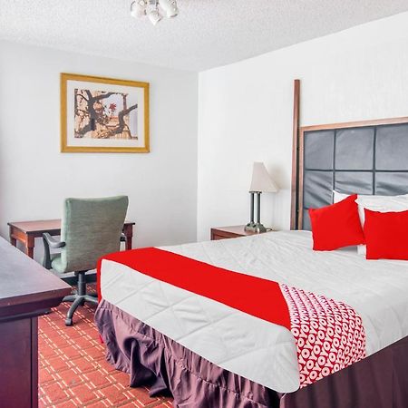 Oyo Townhouse Houston George Bush Intercontinental Hotell Exteriör bild