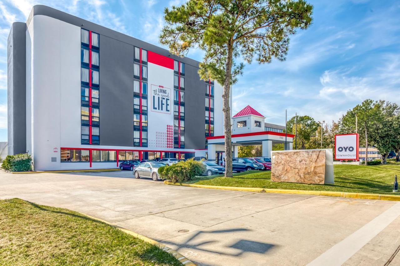Oyo Townhouse Houston George Bush Intercontinental Hotell Exteriör bild