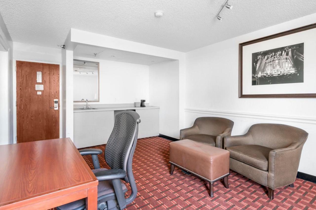 Oyo Townhouse Houston George Bush Intercontinental Hotell Exteriör bild