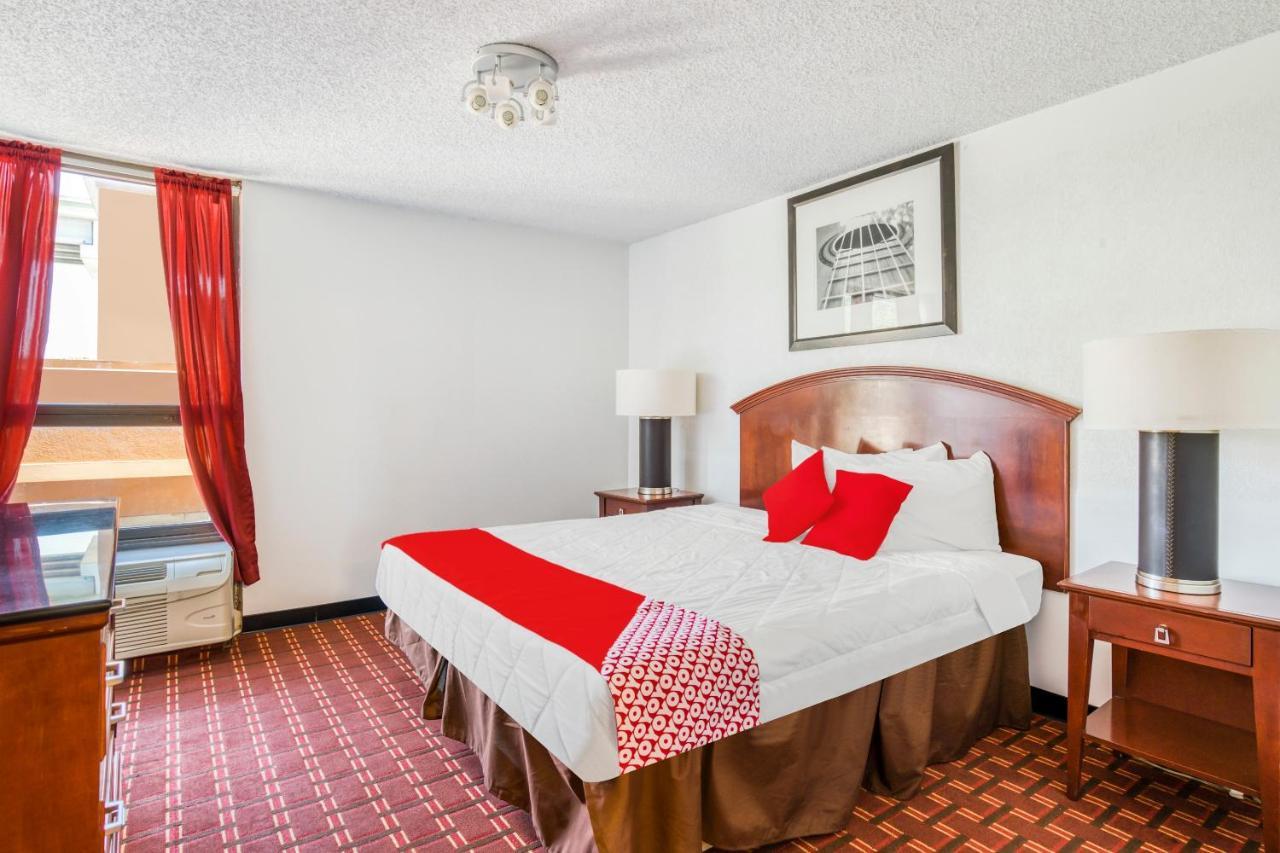 Oyo Townhouse Houston George Bush Intercontinental Hotell Exteriör bild