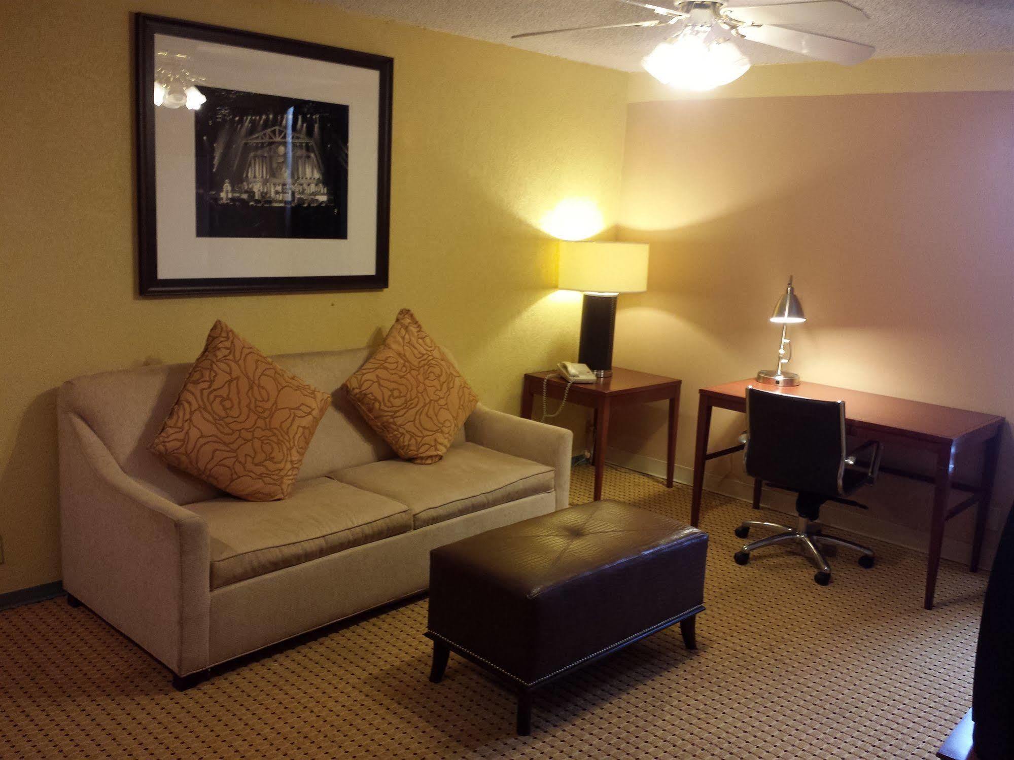 Oyo Townhouse Houston George Bush Intercontinental Hotell Exteriör bild