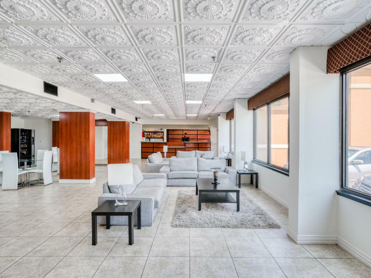 Oyo Townhouse Houston George Bush Intercontinental Hotell Exteriör bild