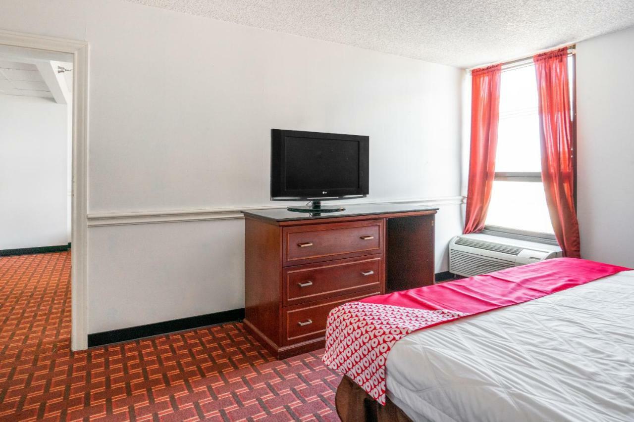 Oyo Townhouse Houston George Bush Intercontinental Hotell Exteriör bild