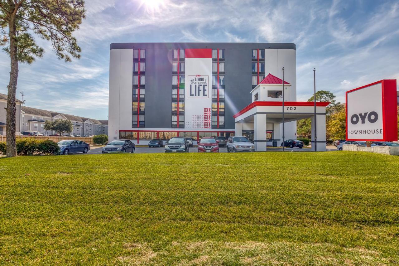 Oyo Townhouse Houston George Bush Intercontinental Hotell Exteriör bild